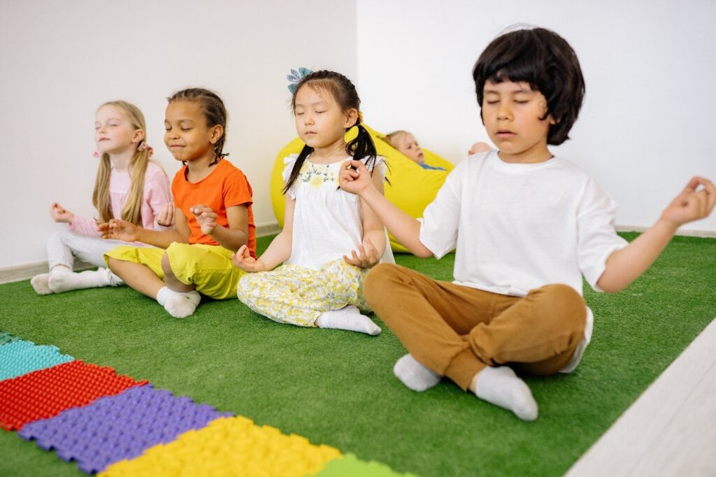 children-meditation